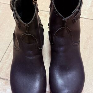 Elegant Black Clog Boots— No. 6